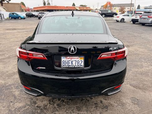 Used 2018 Acura ILX image 5