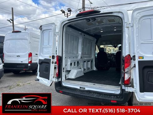 Used 2022 Ford Transit 250 Medium Roof image 36