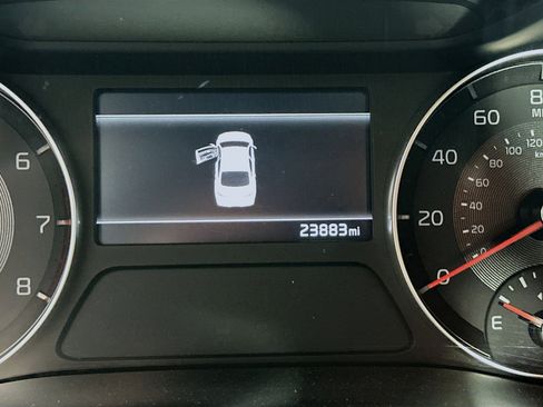 Used 2024 Kia Forte LXS image 18