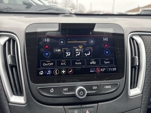 Used 2024 Chevrolet Malibu LT w/ Midnight Edition FWD image 18