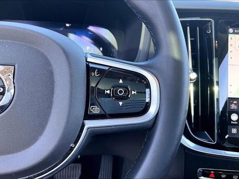 Used 2025 Volvo V60 B5 Cross Country Plus AWD/4WD image 12