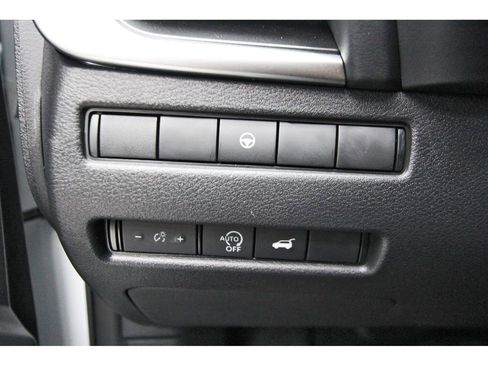 New 2026 Nissan Rogue SV w/ Cold Weather Package FWD image 19