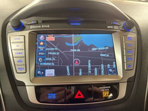 Used 2013 Hyundai Tucson Limited w/ Premium Pkg image 20