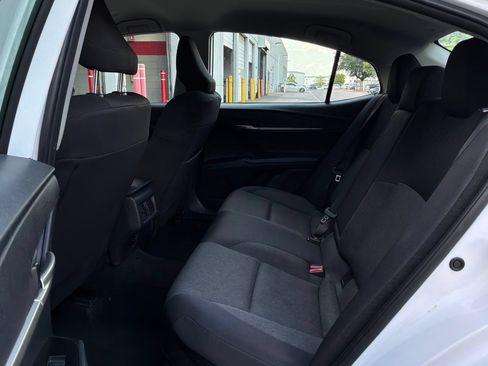 Used 2025 Toyota Camry LE FWD image 11