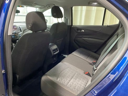 Used 2023 Chevrolet Equinox LT AWD/4WD image 10