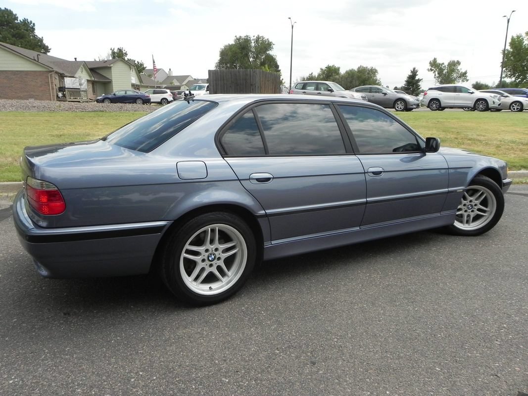 Used 2001 BMW 740iL RWD image 5