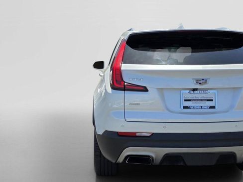 Used 2019 Cadillac XT4 Premium Luxury w/ Driver Assist Package AWD/4WD image 11