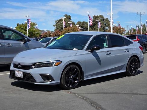 Used 2022 Honda Civic Sport image 8