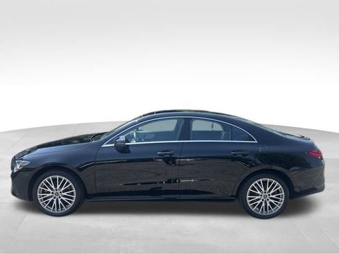 Used 2025 Mercedes-Benz CLA 250 4MATIC image 2