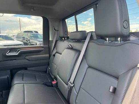 New 2026 GMC Sierra 3500 Denali w/ Denali Reserve Package AWD/4WD image 20
