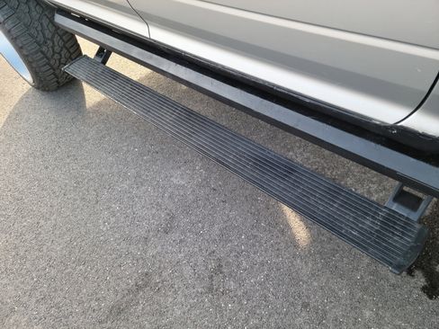 Used 2012 RAM 2500 SLT image 21