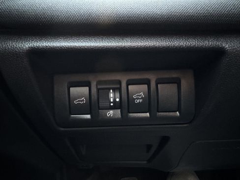 Used 2024 Subaru Outback Premium AWD/4WD image 21