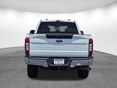 Used 2022 Ford F250 XLT AWD/4WD image 5