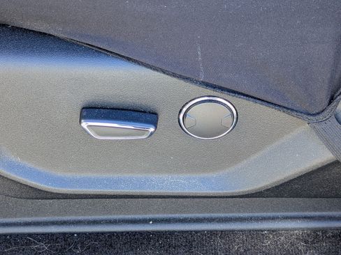 Used 2018 Ford F150 XLT w/ Equipment Group 301A Mid image 19