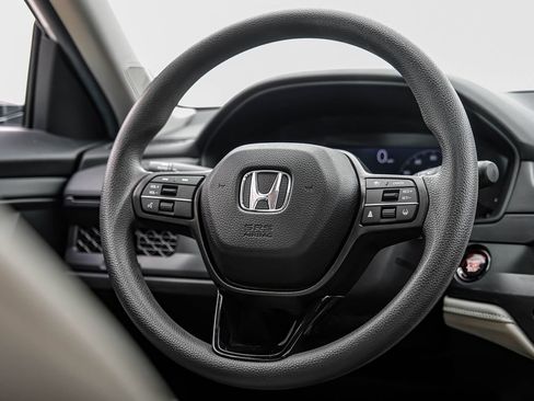 Used 2024 Honda Accord EX image 14