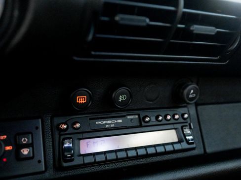 Used 1998 Porsche 911 Carrera image 49