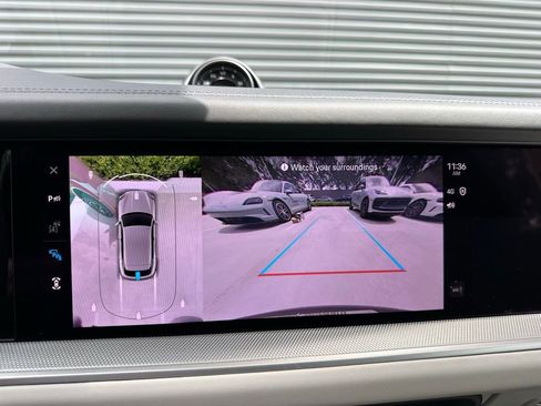 Used 2025 Porsche Cayenne E-Hybrid image 28