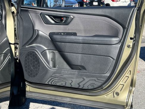 Certified 2025 Subaru Forester Premium image 9