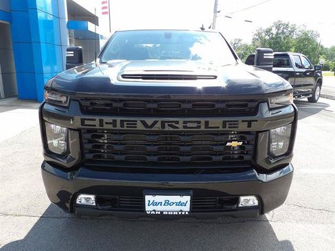 Certified 2022 Chevrolet Silverado 2500 Custom w/ Custom Value Package AWD/4WD image 7