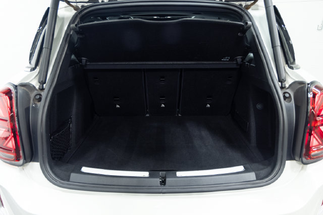Used 2024 MINI Cooper Countryman S FWD image 9