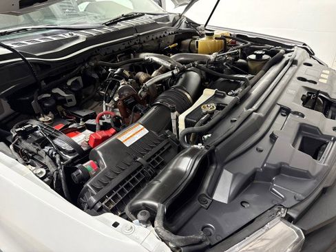 Used 2021 Ford F550 4x4 Crew Cab Super Duty w/ Power Equipment Group image 42