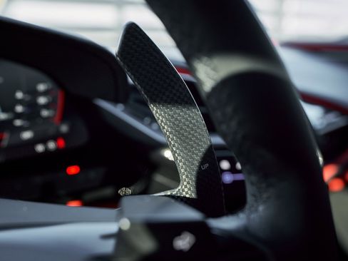 Used 2022 Ferrari SF90 Stradale image 60