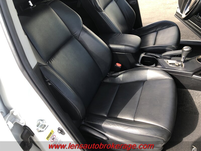 Used 2015 Toyota RAV4 Limited w/ Technology Package FWD image 23