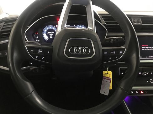 Used 2022 Audi Q3 2.0T Premium Plus image 17