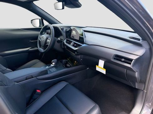 New 2026 Lexus UX 300h FWD image 14