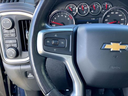 Used 2022 Chevrolet Silverado 1500 LT image 21