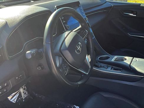 Used 2019 Toyota Avalon Touring image 17