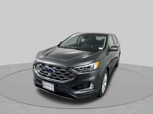 Used 2020 Ford Edge Titanium w/ Equipment Group 301A AWD/4WD image 24