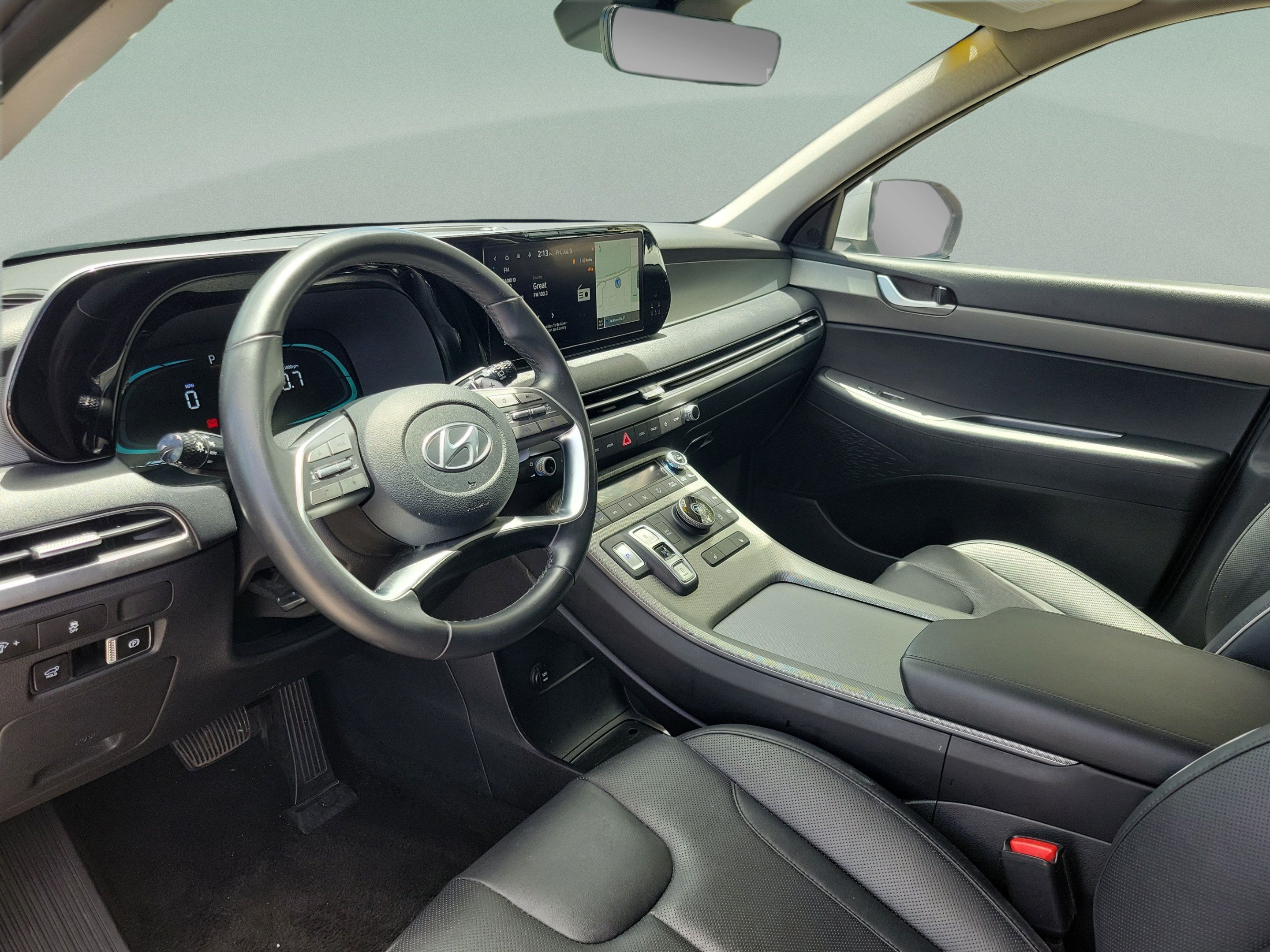 Used 2024 Hyundai Palisade SEL FWD image 16
