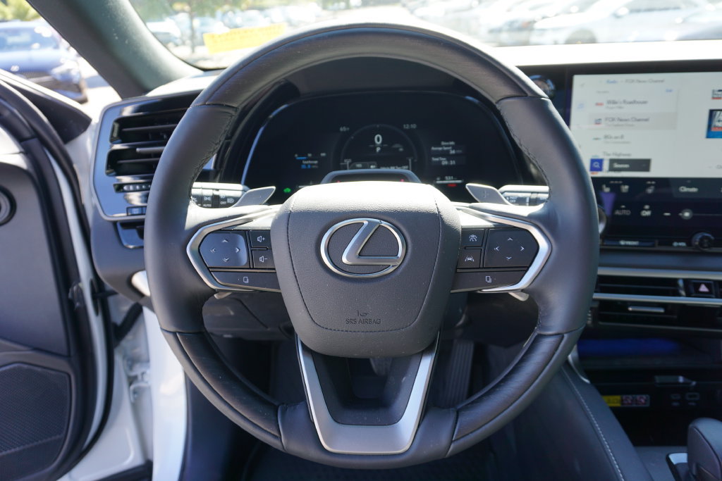 Used 2026 Lexus RX 350 w/ Convenience Package AWD/4WD image 15