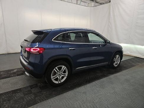 Used 2023 Mercedes-Benz GLA 250 4MATIC w/ Premium Package image 4