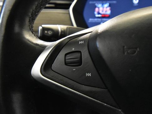 Used 2016 Tesla Model X 90D image 23