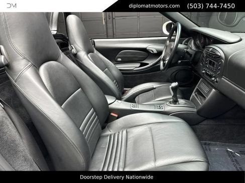 Used 2000 Porsche Boxster RWD image 22