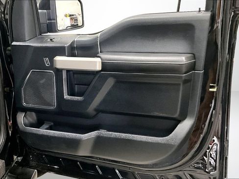 Used 2018 Ford F150 Lariat w/ Equipment Group 502A Luxury image 27