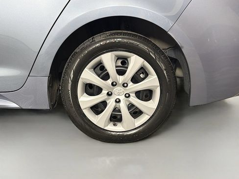 Used 2024 Toyota Corolla LE FWD image 28