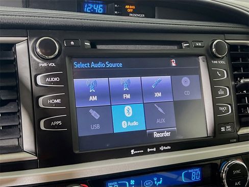 Certified 2019 Toyota Highlander XLE image 14