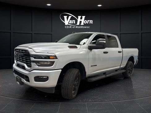 Used 2026 RAM 2500 Big Horn AWD/4WD image 3