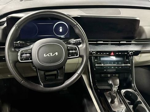 Used 2024 Kia Carnival SX Prestige FWD image 20