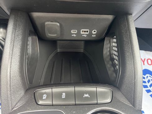 Used 2021 Chevrolet TrailBlazer LT w/ Convenience Package image 18