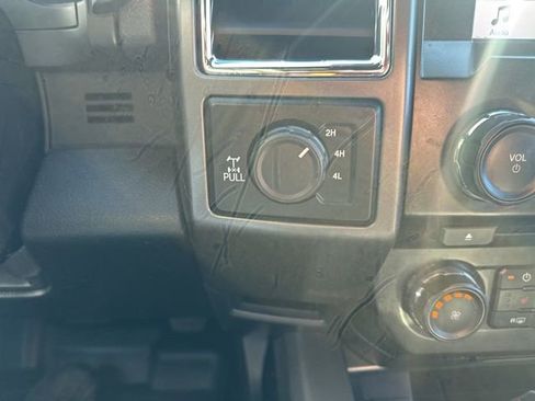 Used 2017 Ford F150 XLT w/ Equipment Group 302A Luxury image 22