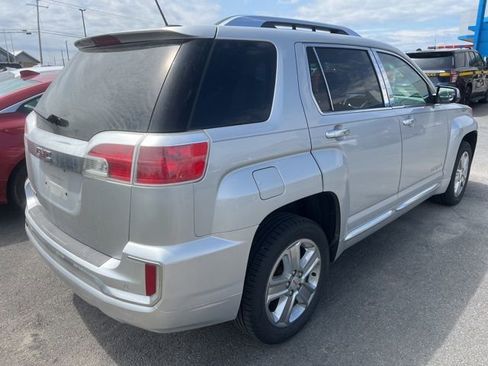 Used 2016 GMC Terrain Denali FWD image 3