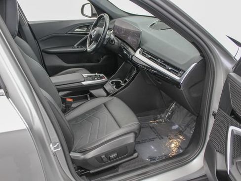 Used 2023 BMW X1 xDrive28i w/ Convenience Package AWD/4WD image 19