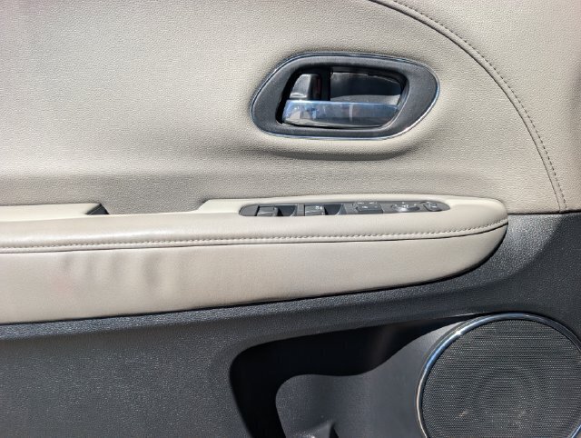 Used 2016 Honda HR-V EX-L image 18