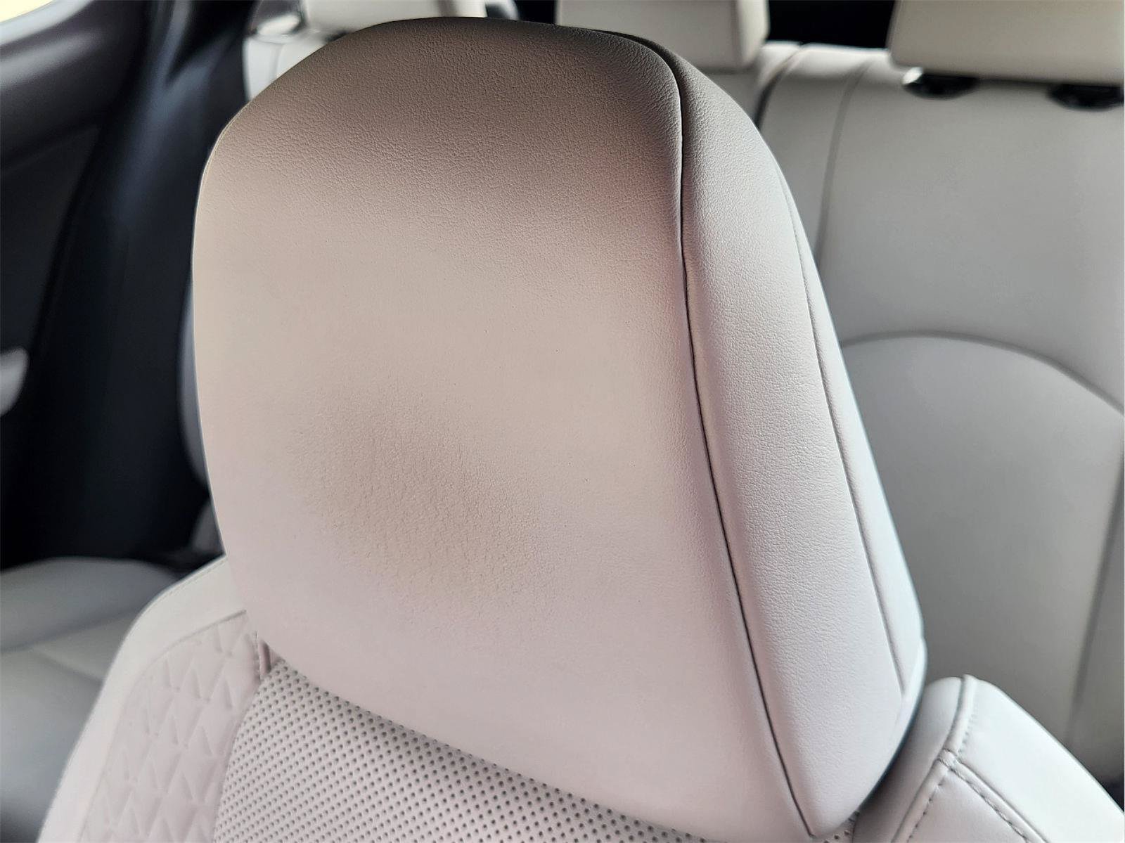 Used 2020 Lexus UX 250h w/ Premium Package AWD/4WD image 15