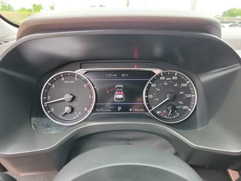 Used 2023 Nissan Rogue SV AWD/4WD image 17