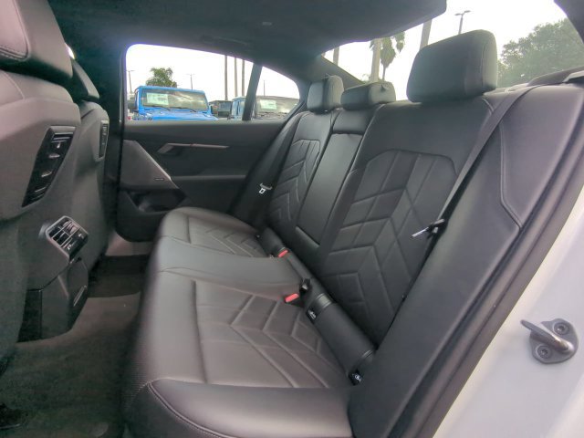Used 2025 BMW 530i w/ Premium Package RWD image 14